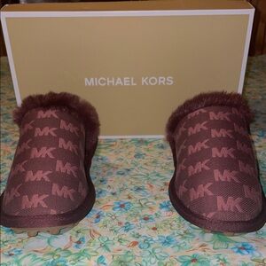 Michael Kors dark berry ADA slippers (8)(niob)